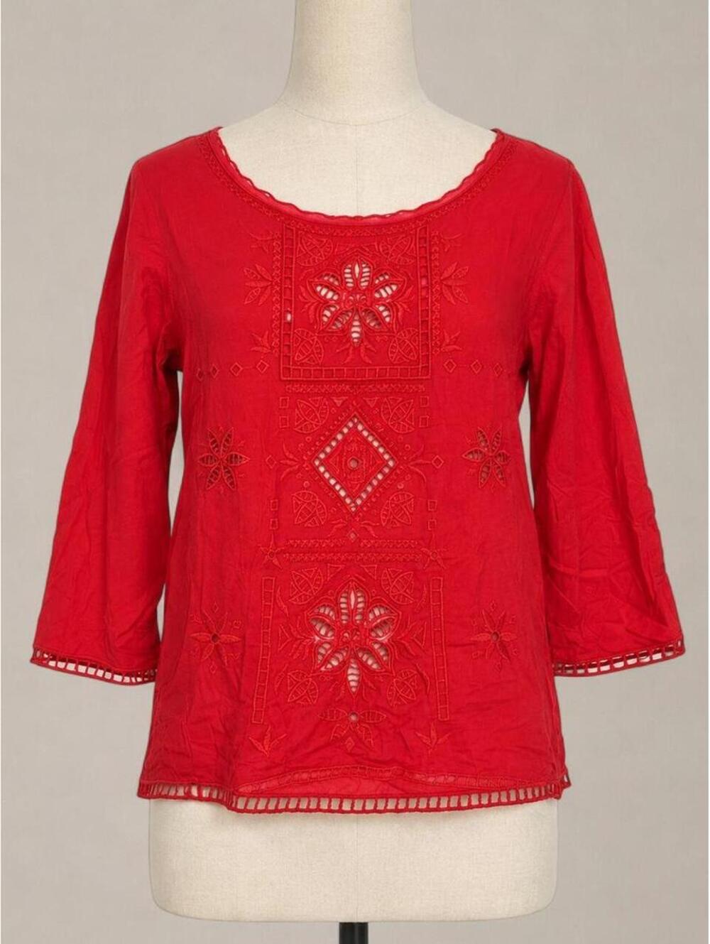 Solitaire Red Embroidered Cutwork Blouse — Medium